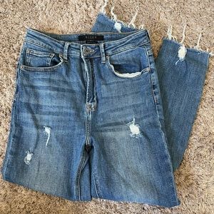 Risen Jeans